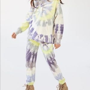 TNA Boyfriend joggers gently used perfect condition